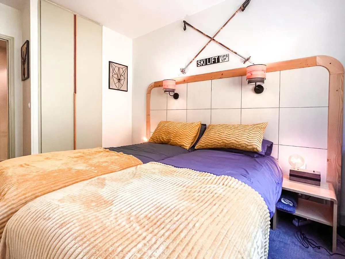 Large 2-Bedroom Apartment, Centre Of Flaine Foret 0*,  France